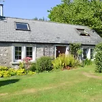 Woodpecker Cottage
